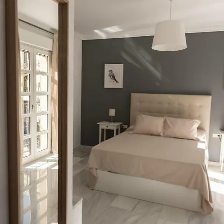 Centro La Paz By Casaturistica * Ronda