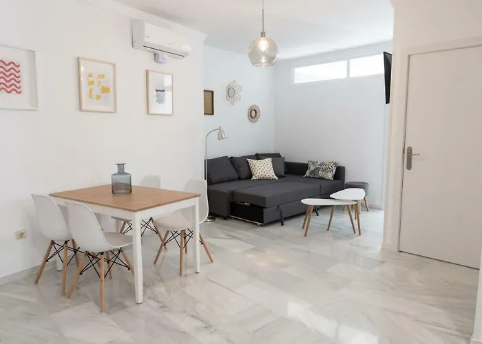 Centro La Paz By Casaturistica * Ronda