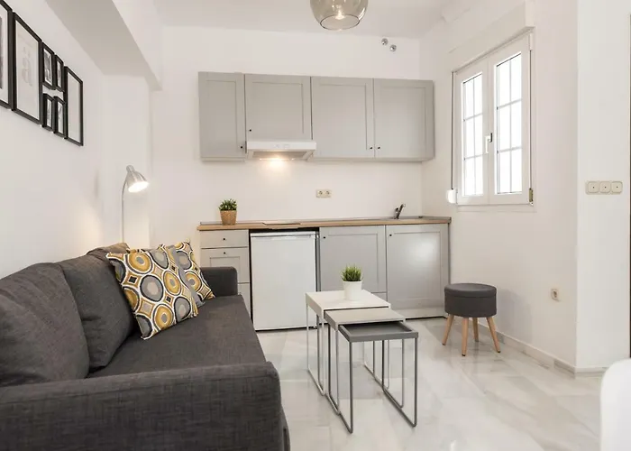 Centro La Paz By Casaturistica * Ronda